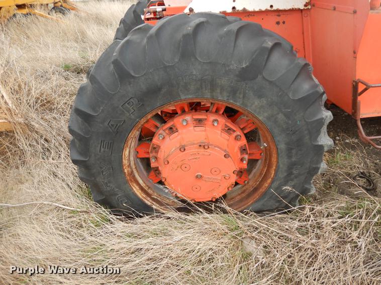 image for item DC4635 1978 Case 2470 4WD tractor