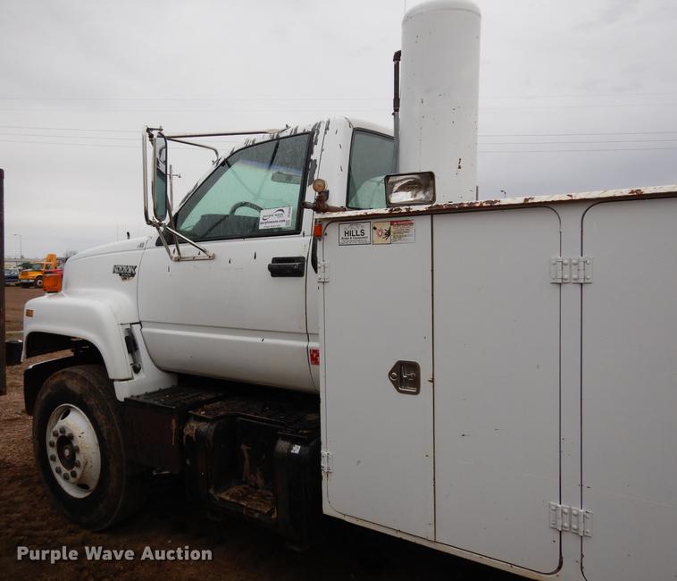 image for item DC4638 1994 Chevrolet Kodiak C6500 utility truck
