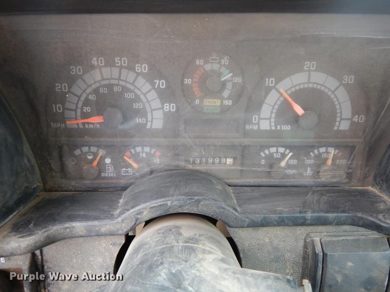 image for item DC4638 1994 Chevrolet Kodiak C6500 utility truck