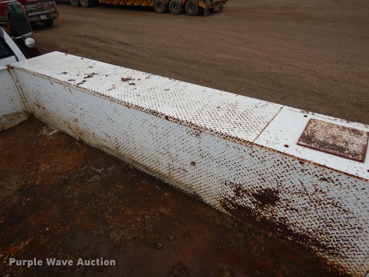 image for item DC4638 1994 Chevrolet Kodiak C6500 utility truck