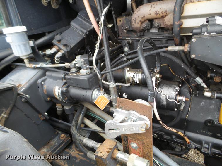 image for item DC4643 1992 Caterpillar Challenger 65B tractor