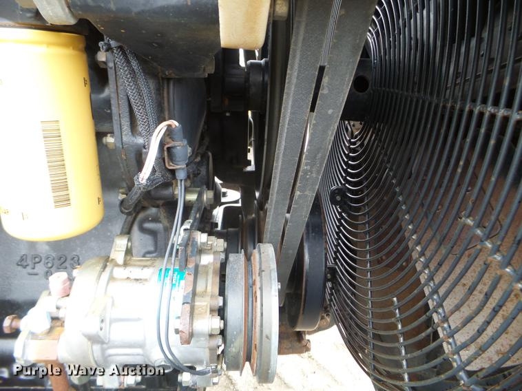 image for item DC4643 1992 Caterpillar Challenger 65B tractor