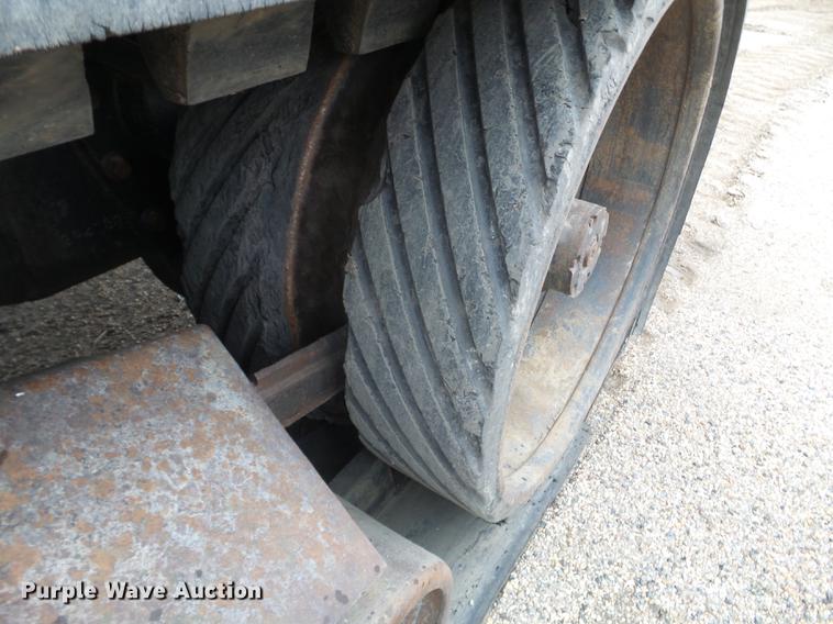 image for item DC4643 1992 Caterpillar Challenger 65B tractor