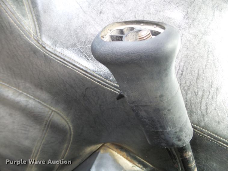 image for item DC4645 1996 Mack MR688S pump truck