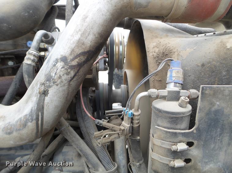 image for item DC4645 1996 Mack MR688S pump truck