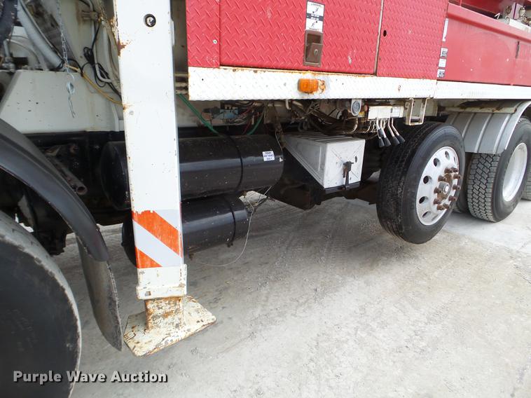 image for item DC4645 1996 Mack MR688S pump truck