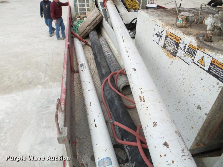 image for item DC4645 1996 Mack MR688S pump truck