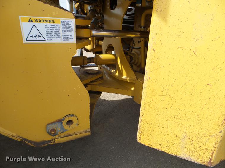 image for item DC4646 2004 Caterpillar 980G Series II wheel loader