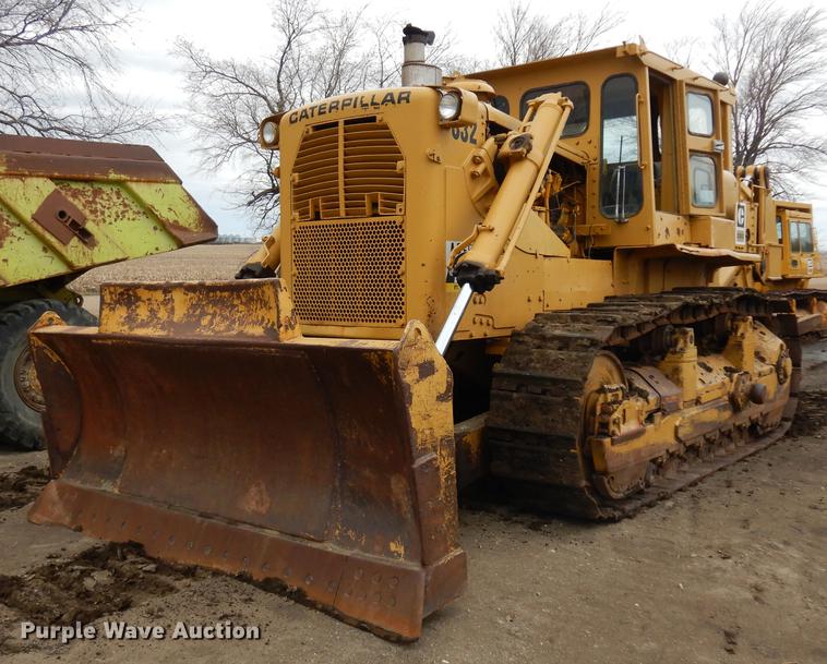 image for item DC4647 1974 Caterpillar D9G dozer