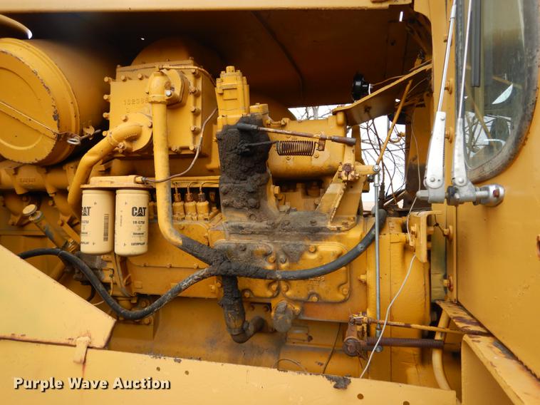 image for item DC4647 1974 Caterpillar D9G dozer