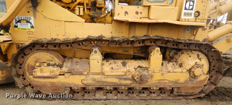 image for item DC4647 1974 Caterpillar D9G dozer
