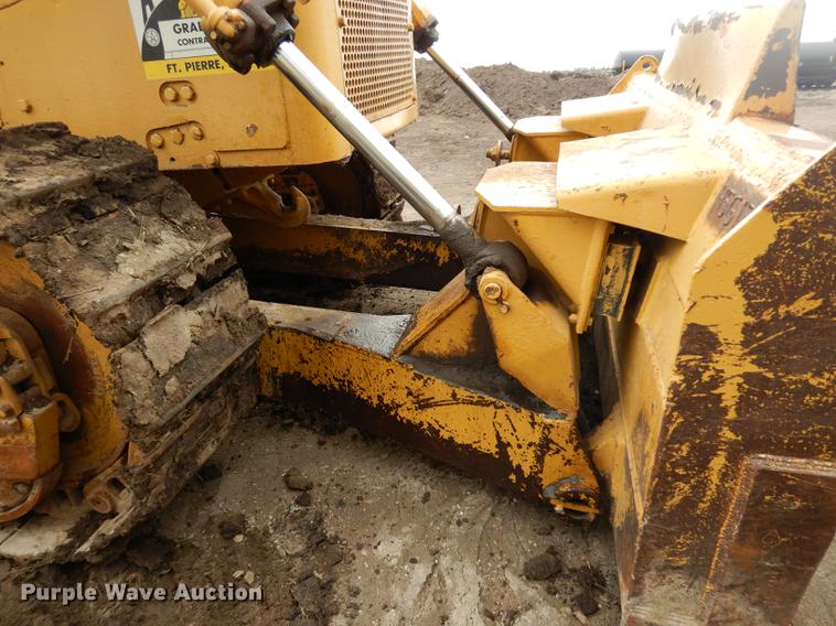 image for item DC4647 1974 Caterpillar D9G dozer