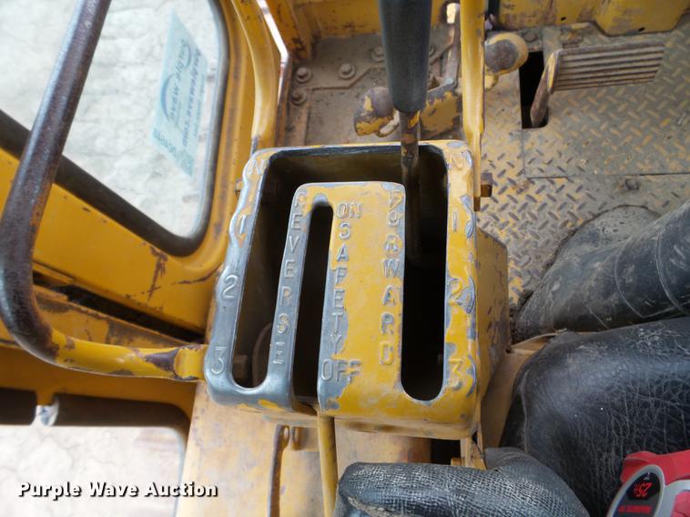 image for item DC4648 1963 Caterpillar D6C dozer