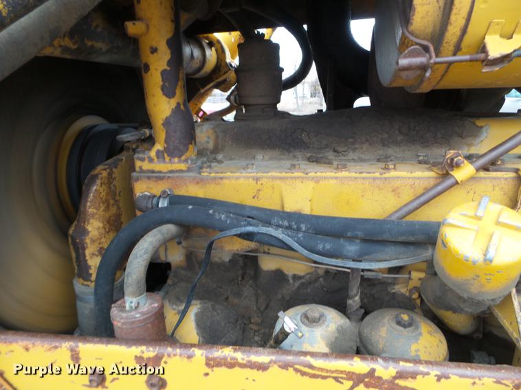 image for item DC4648 1963 Caterpillar D6C dozer