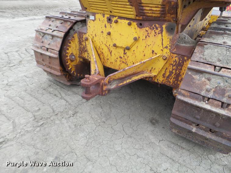 image for item DC4648 1963 Caterpillar D6C dozer