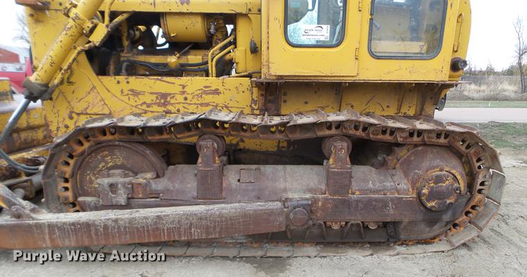 image for item DC4648 1963 Caterpillar D6C dozer