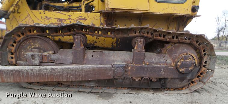 image for item DC4648 1963 Caterpillar D6C dozer