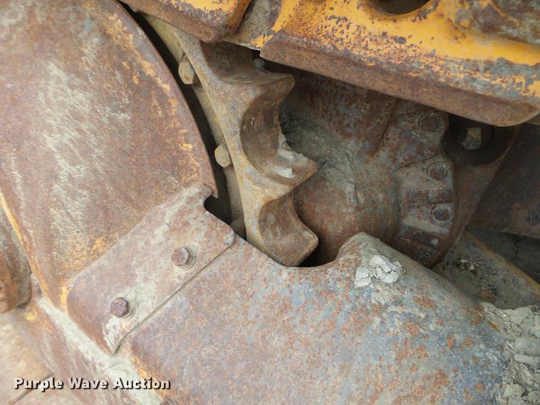 image for item DC4648 1963 Caterpillar D6C dozer