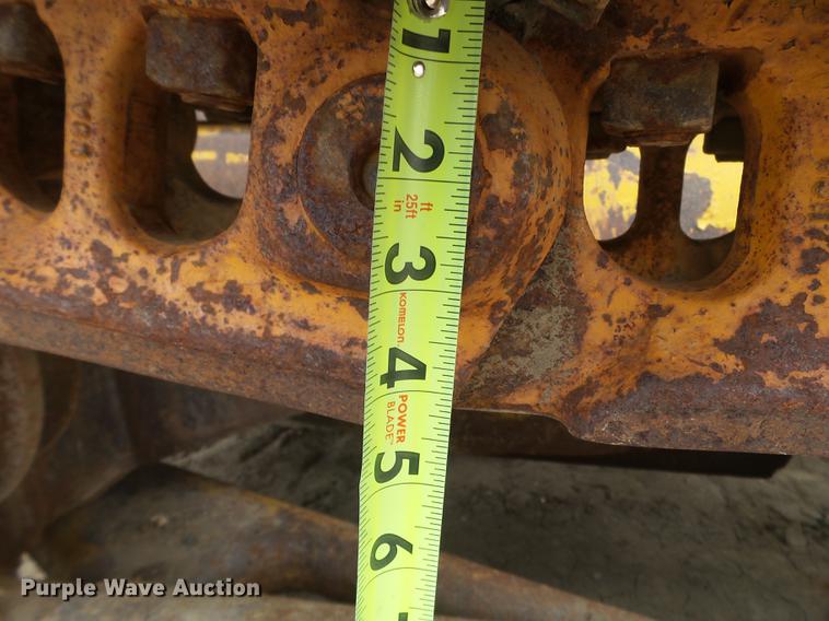 image for item DC4648 1963 Caterpillar D6C dozer