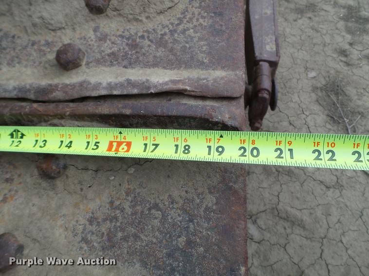 image for item DC4648 1963 Caterpillar D6C dozer