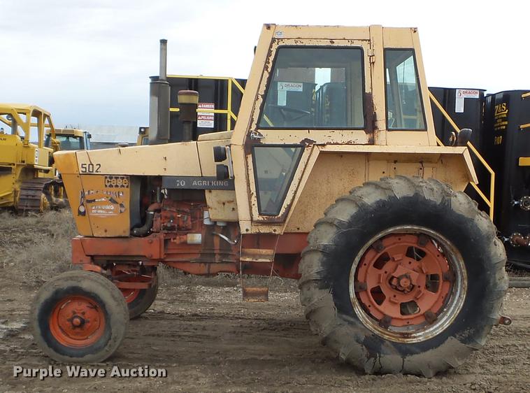 image for item DC4649 Case 870 tractor