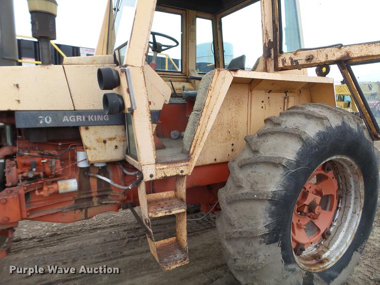 image for item DC4649 Case 870 tractor