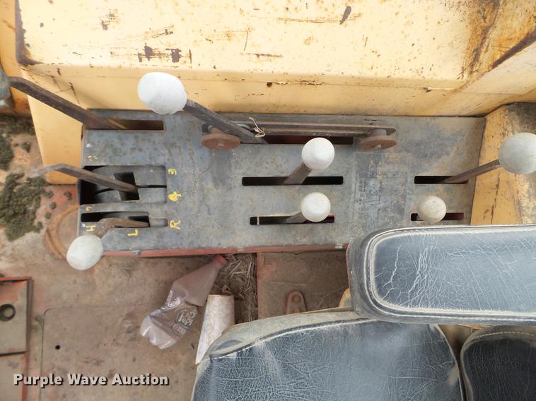 image for item DC4649 Case 870 tractor