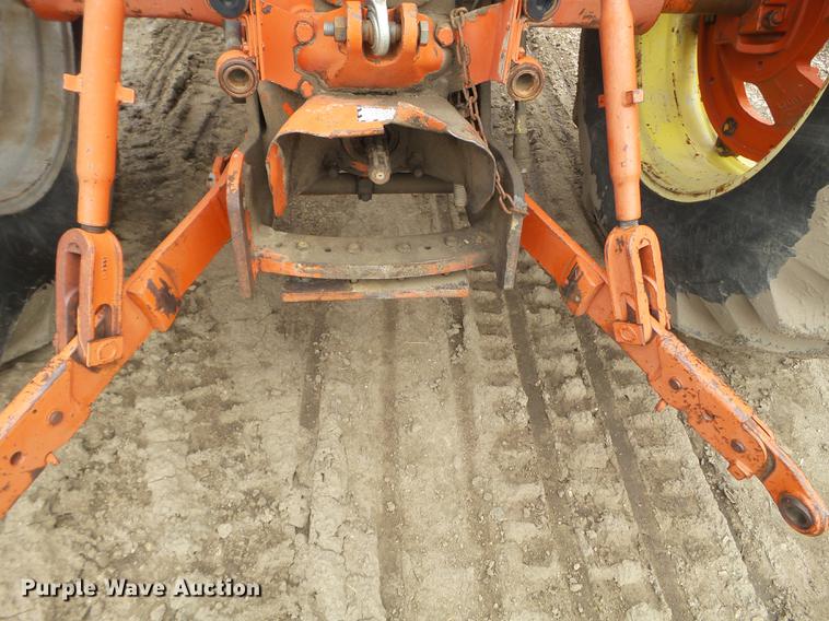 image for item DC4649 Case 870 tractor