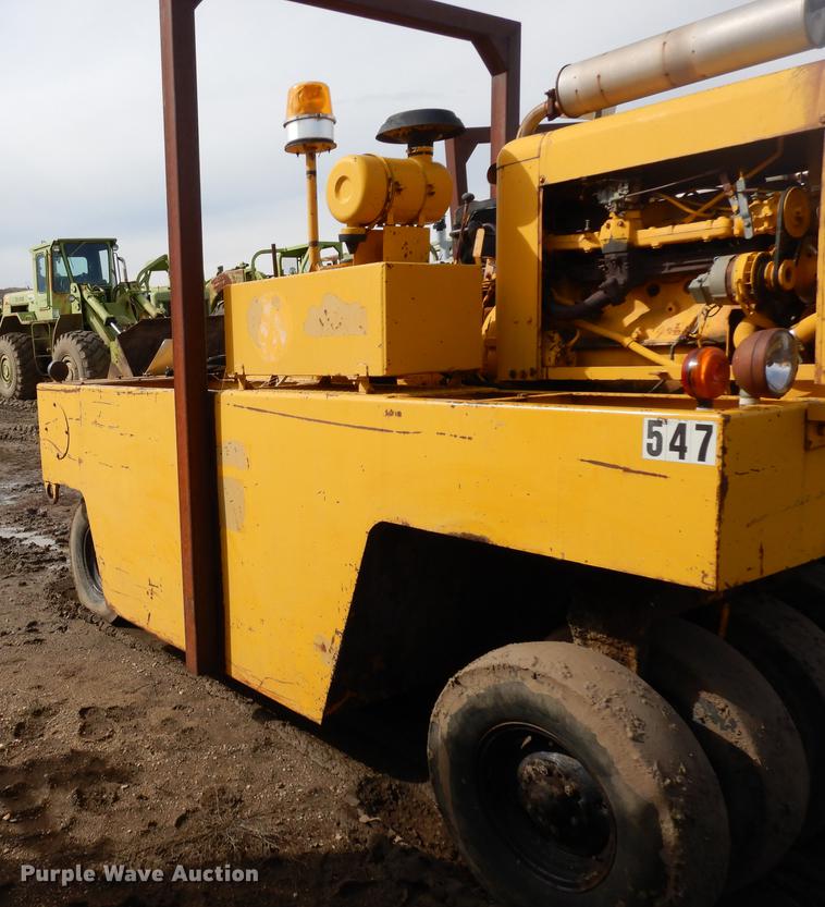 image for item DC4657 Ingram 9-2800-P pneumatic roller