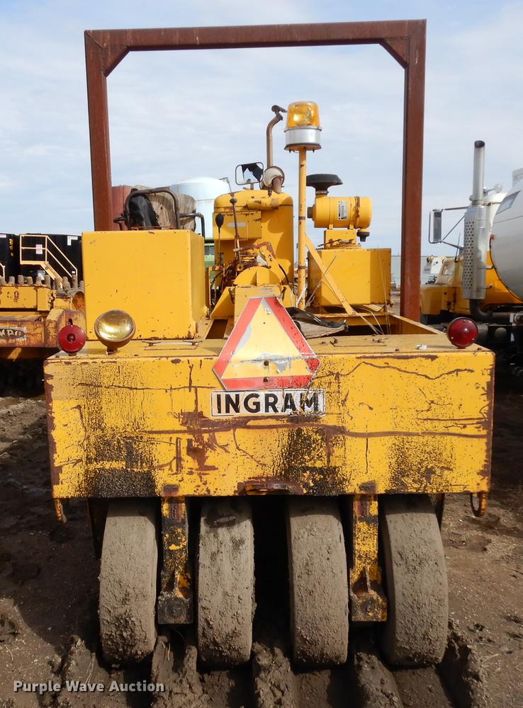 image for item DC4657 Ingram 9-2800-P pneumatic roller