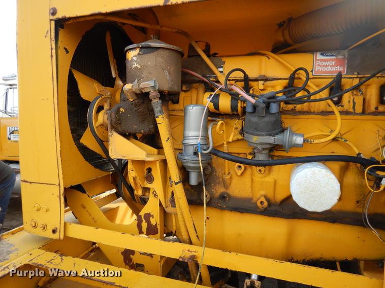 image for item DC4657 Ingram 9-2800-P pneumatic roller