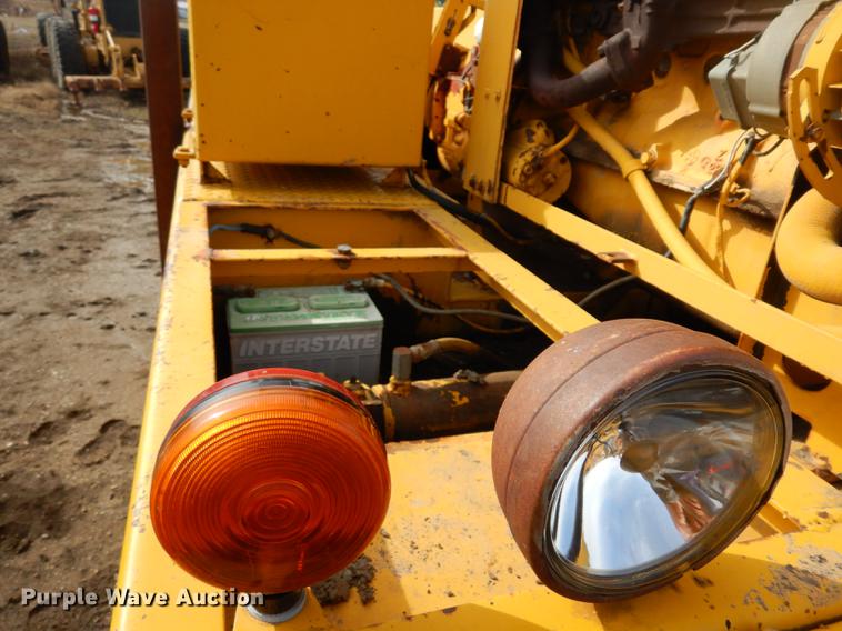 image for item DC4657 Ingram 9-2800-P pneumatic roller