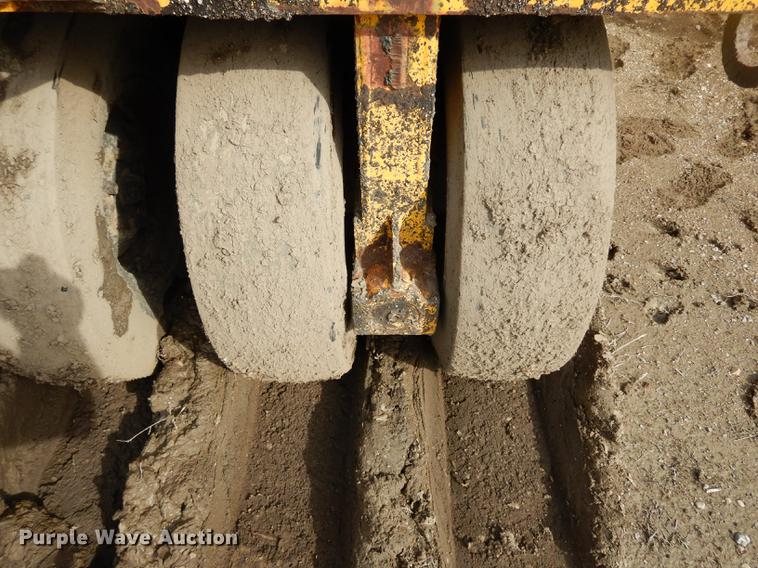 image for item DC4657 Ingram 9-2800-P pneumatic roller