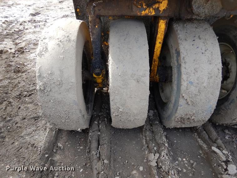 image for item DC4657 Ingram 9-2800-P pneumatic roller