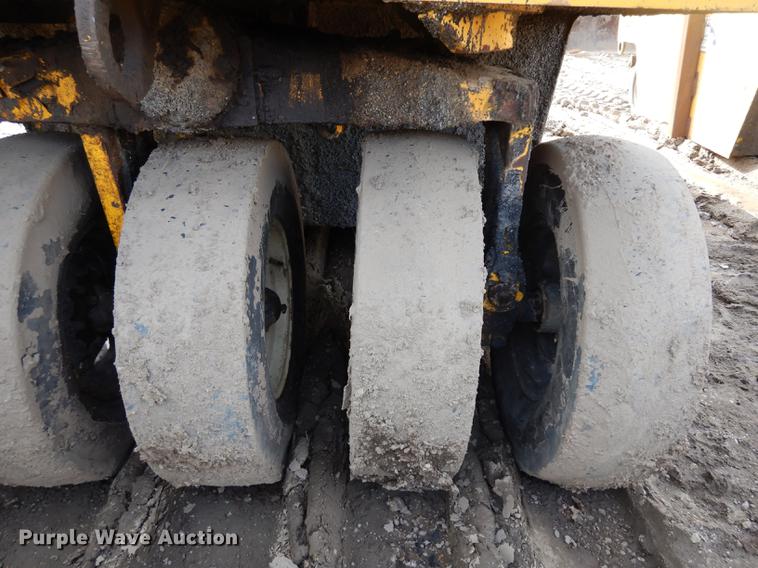 image for item DC4657 Ingram 9-2800-P pneumatic roller