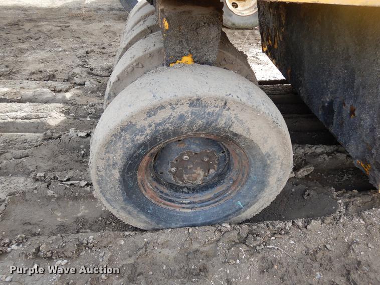 image for item DC4657 Ingram 9-2800-P pneumatic roller