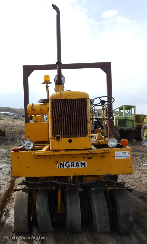 image for item DC4658 Ingram 9-2800-P pneumatic roller