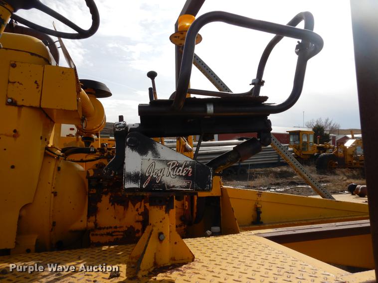 image for item DC4658 Ingram 9-2800-P pneumatic roller