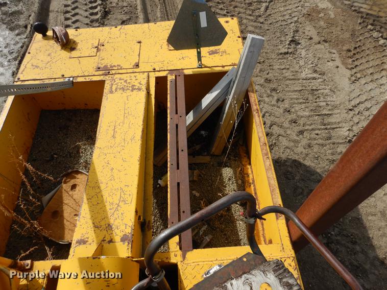 image for item DC4658 Ingram 9-2800-P pneumatic roller