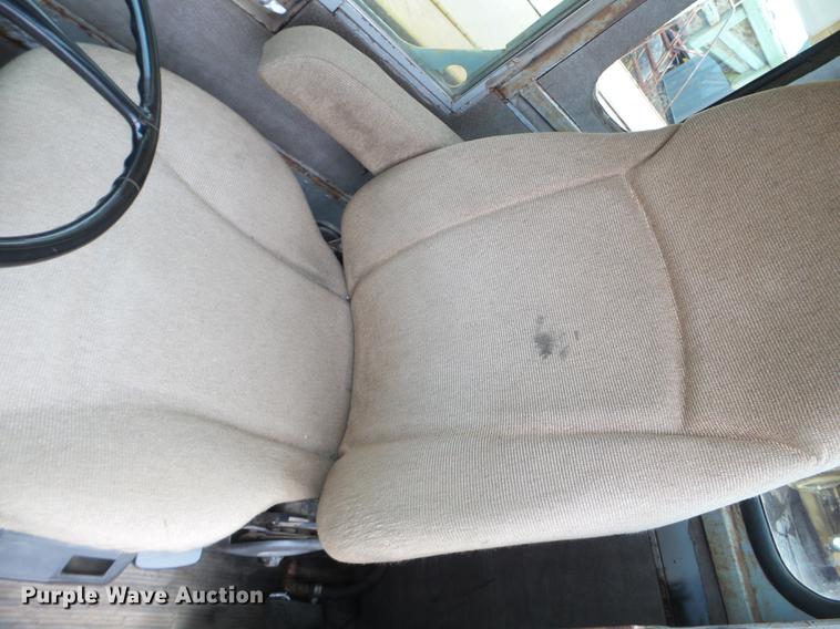 image for item DC4659 1983 Koehring Lorain MCH 400 crane