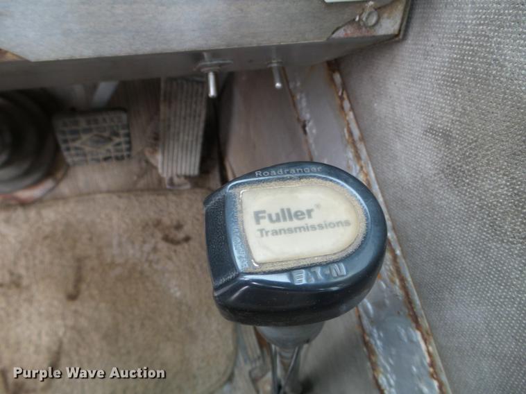 image for item DC4659 1983 Koehring Lorain MCH 400 crane