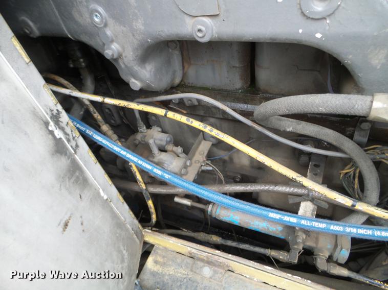 image for item DC4659 1983 Koehring Lorain MCH 400 crane