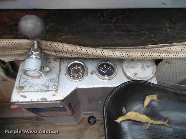 image for item DC4659 1983 Koehring Lorain MCH 400 crane