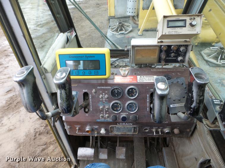 image for item DC4659 1983 Koehring Lorain MCH 400 crane