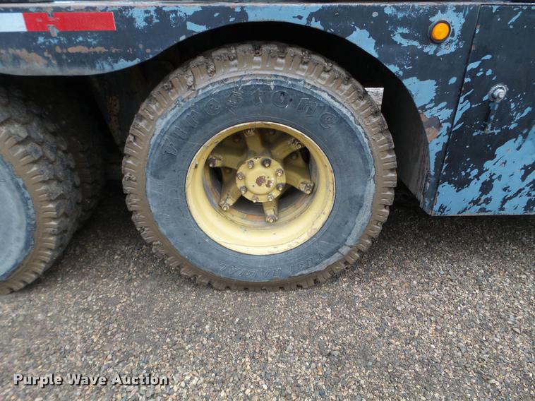 image for item DC4659 1983 Koehring Lorain MCH 400 crane