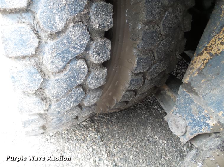 image for item DC4659 1983 Koehring Lorain MCH 400 crane