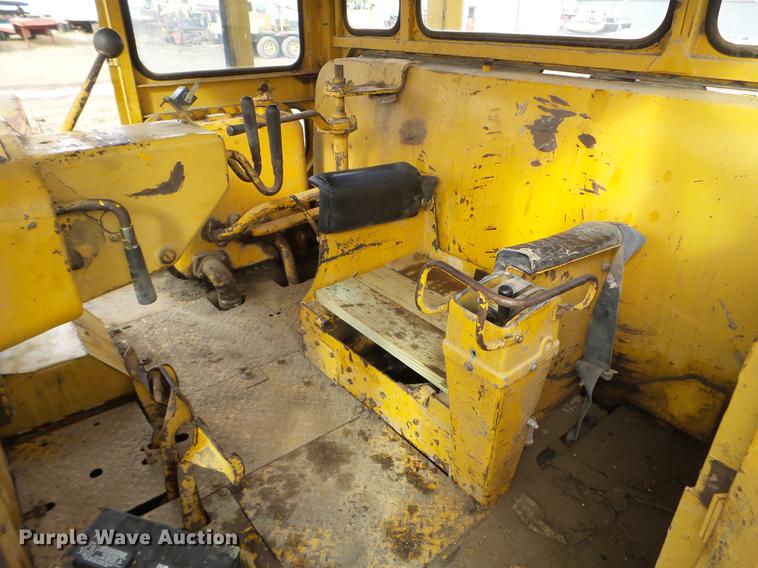 image for item DC4671 1961 Caterpillar D9G dozer