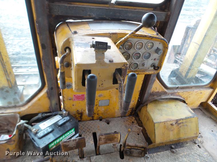 image for item DC4671 1961 Caterpillar D9G dozer
