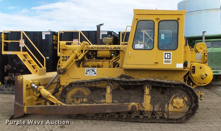 image for item DC4672 1965 Caterpillar D6C dozer