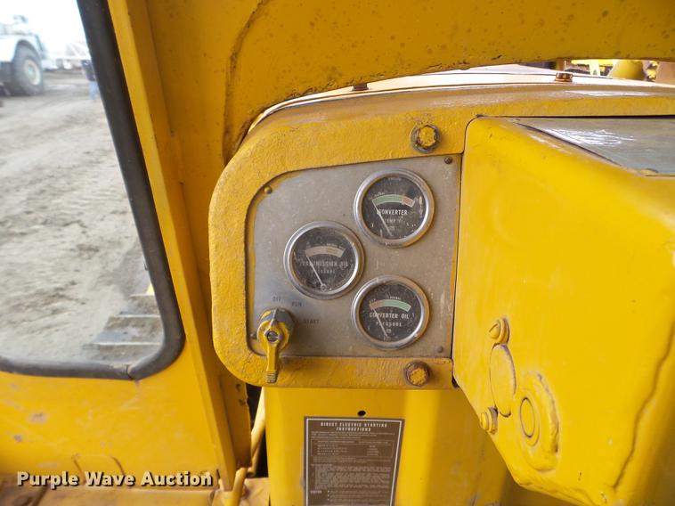 image for item DC4672 1965 Caterpillar D6C dozer